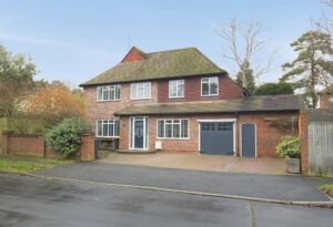 Lincoln Drive, Woking, Surrey