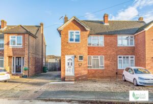 Fullerton Close, Byfleet, Surrey