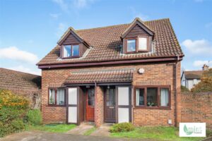 Briar Walk, West Byfleet