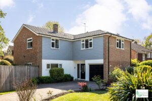 Dartnell Crescent, West Byfleet