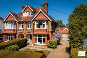 Waldens Park Road, Horsell, Woking